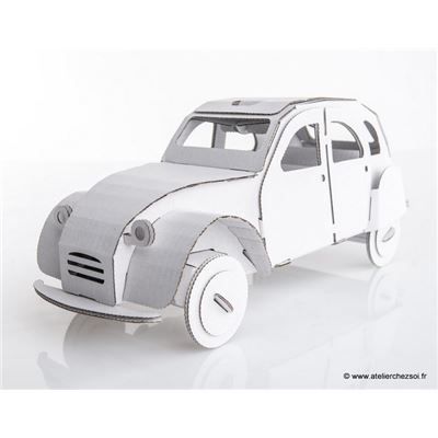 Voiture 2CV en carton blanc à construire Leolandia de L'Atelier Chez Soi Soap Box Derby Cars, Art And Craft Ideas, Paper Car, Derby Cars, Crafts Cards, Paper Craft Diy Projects, Cardboard Paper, 3d Paper Crafts, Paper Model