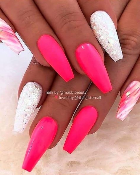 Hot Pink Coffin Nails, Pink Coffin Nails, Bright Summer Acrylic Nails, Long Coffin Nails, Neon Pink Nails, Pink Coffin, Unghie Sfumate, French Pedicure, Coffin Nails Matte