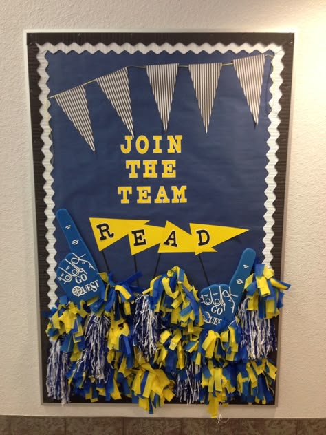 Library Bulletin Board - "Join the Team! Read!" Building Bulletin Board Ideas, Team Bulletin Board Ideas, Basketball Bulletin Boards, Team Bulletin Board, Football Bulletin Boards, Sports Bulletin Boards, Pta Bulletin Boards, School Sports Theme, School Book Fair