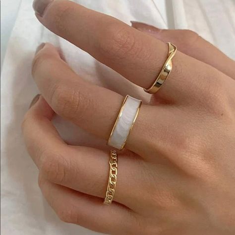 Brand New Costume Jewelry Size 8 Trendy Ring, Gold Ring Sets, Set Ring, Butterfly Jewelry, Enamel Ring, Rings For Girls, Mua Sắm, Jewelry Inspo, Ring For Women