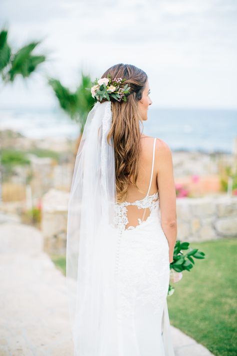 Bridal hair. Floral hair comb with veil. Half flower crown with flowers only in back and slightly on the sides. Flower Crown Veil, Bridal Hair Half Up, Wedding Hairstyles Medium Length, Wedding Hair Up, Flower Crown Hairstyle, Floral Hair Combs, Wedding Hairstyles With Veil, Wedding Guest Hairstyles, Veil Hairstyles