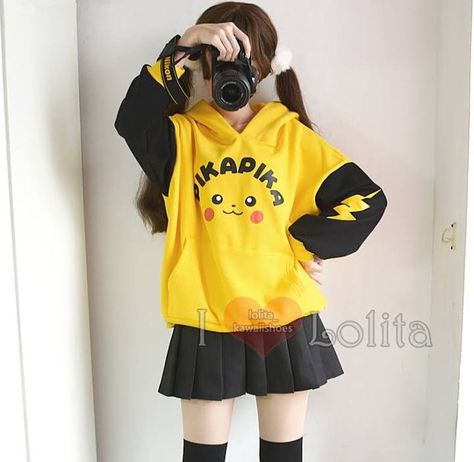 Pikachu Sweater, Cute Pikachu, Size Difference, Sun Moon, Computer Monitor, M S, Pikachu, Pokemon, Computer