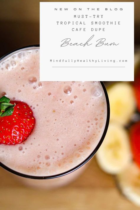 White Chocolate Smoothie, Dorm Snacks, Tropical Smoothie Recipes, Chocolate Smoothie Recipes, Tropical Smoothie Cafe, Turtle Brownies, Tropical Night, Melted White Chocolate, Clean Eating Desserts