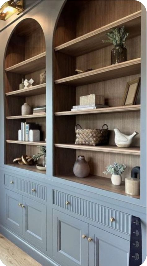 2 Tone Built In Cabinets, Shelving Built Into Wall, Book Built Ins, Build In Wall Unit, Rooms With Built In Bookshelves, Bookcases In Living Room With Tv, Rounded Built In Bookshelves, Built In Bookshelf Remodel, Built In Shelves And Cabinets