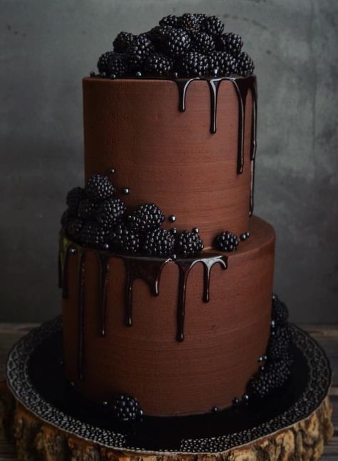 Dark Chocolate Wedding Cake, Skull Cake Tutorial, Black Fondant Cake, Gothic Birthday Cakes, Chocolate Wedding Cakes, Birthday Cake For Husband, 80 Birthday Cake, Chocolate Cake Designs, Raw Cake