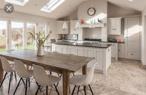 Modern Farmhouse Kitchen Cabinets, Farrow & Ball, Open Plan Kitchen Diner, Open Plan Kitchen Dining, Farmhouse Kitchen Tables, Farmhouse Kitchen Cabinets, Kitchen And Dining Room, Kitchen Dining Living, Kitchen Family Rooms