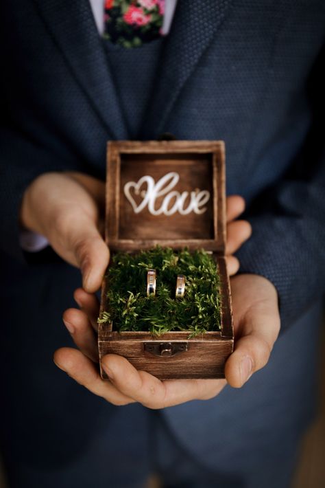 Unique Engagement Ring Box, Ring Bearer Box Rustic, Wedding Ring Bearer Boxes, Personalized Ring Box, Rustic Wedding Rings, Wood Ring Box, Rustic Rings, Wooden Ring Box, Ring Bearer Box