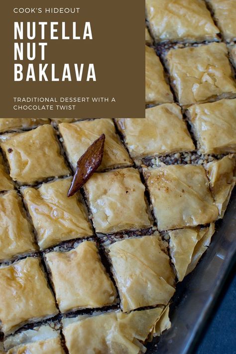 Nutella Baklava Recipe, Nutella Baklava, Chocolate Baklava, Baklava Recipe, Cookie Platter, Nut Recipes, Home Bakery, Edible Gifts, Dessert Lover