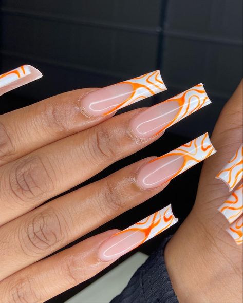 White And Orange Swirl Nails, Long Orange Acrylic Nails, Orange Acrylic Nails Coffin, Orange Nails Coffin, Orange Acrylic Nails Designs, Orange And White Nail Designs, Vacay Nails Acrylic, White And Orange Nails, Orange And White Nails