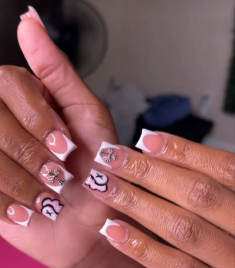 Cute Short Kawaii Nails, Birthday Nails For 13 Short, Short Nails Acrylic Charms, Back To School Nails 4th Grade, Cute Nails For Black Girls Short, Short Acrylic Nails For Birthday, 6th Grade Nails Short, Nail Ideas Black Girls Short, Birthday Nails For 12 Year