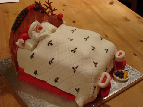 Santa in bed Christmas cake Cake Designing, Bed Cake, Santa Cake, Christmas Themed Cake, Christmas Cake Designs, Christmas Cake Decorations, Stone Floor, Xmas Cake, Winter Cake