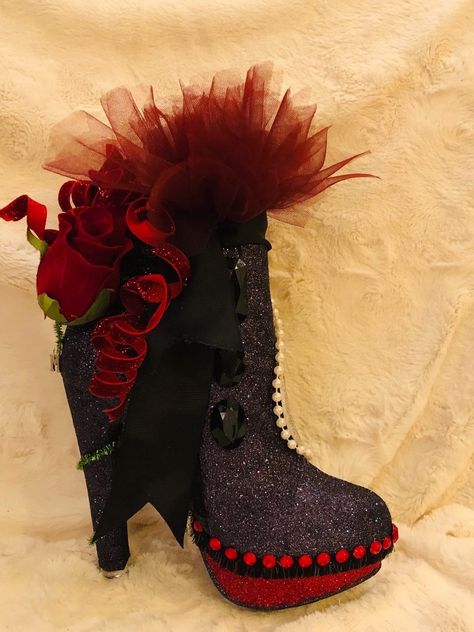 Evil Fairy Shoes, Rapunzel High Heels, Mardi Gras Shoes Diy, Drag Heels, Drag Queen Heels, Fairytale Shoes, Muses Shoes, Mardi Gras Parade, Glitter Shoes