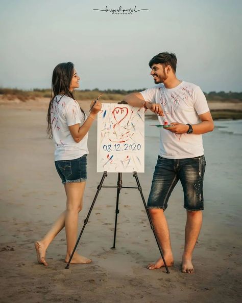 Prewedding Shoot Dresses, Pre Wedding Shoot Outfit Ideas Casual, Prewedding Outfit Ideas Casual Indian, Pre Wedding Shoot Dress Ideas, Dresses For Pre Wedding Shoot, Pre Wedding Dress Ideas For Couple, Pre Wedding Dress Ideas, Pre Wedding Shoot Ideas Indian, Pre Wedding Shoot Dresses