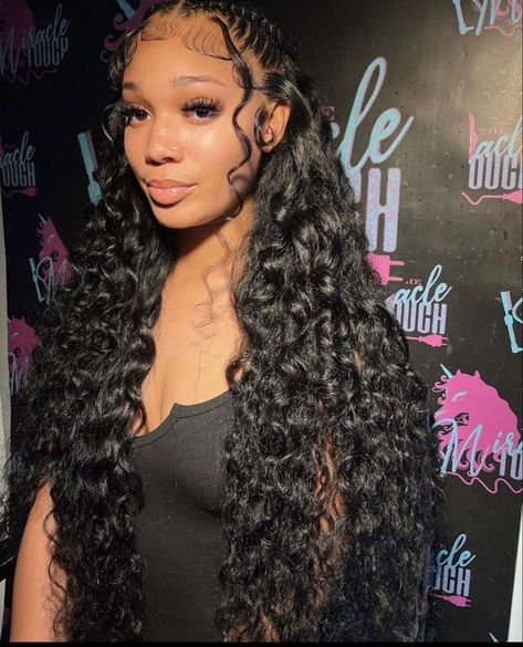 Birthday Hairstyles Curly, Hairstyles Curly Wig, Wig Videos, Wig Inspiration, Frontal Wig Hairstyles, Curly Weave Hairstyles, Birthday Hairstyles, Quick Weave Hairstyles, African Hair