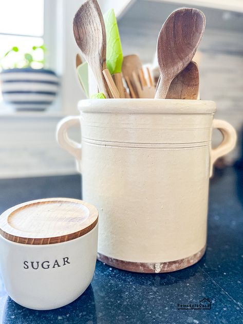 Utensil holder Small Kitchen Organization Ideas, Best Kitchen Organization, Kitchen Organization Ideas, Utensil Holders, Pan Organization, Magnetic Knife Holder, Marble Board, Spice Drawer, Measuring Cups & Spoons