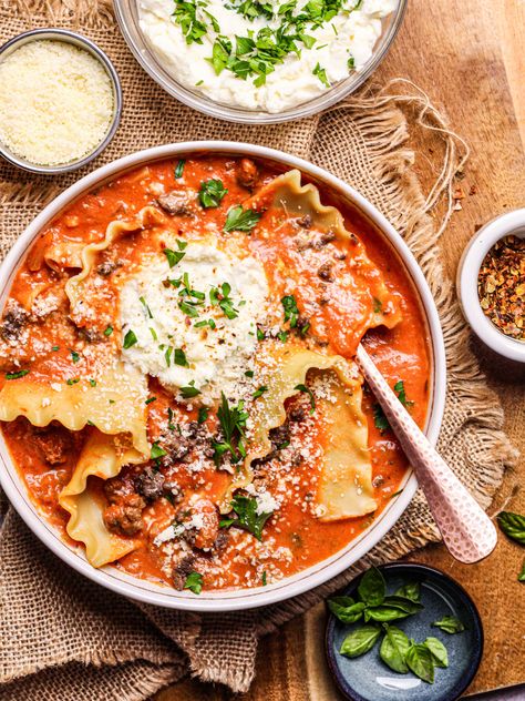 Lasagna Soup Alla Vodka (vodka cream sauce) - Mom Under Pressure Vodka Sauce Lasagna Soup, Lasagna Alla Vodka, Vodka Lasagna Recipe, Baked Pasta Vodka Sauce, Creamy Vodka Sauce Pasta With Chicken, Lasagne Soup, Lasagna Soup Crockpot, Vodka Pasta, Alla Vodka