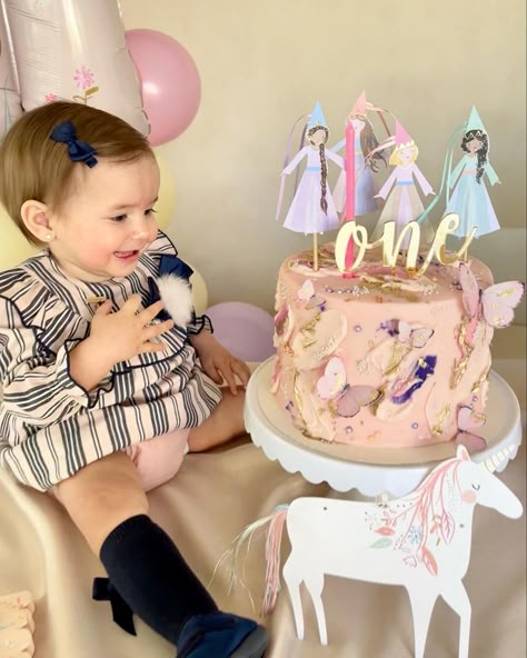 Meri Meri Birthday Cake, Meri Meri Birthday Party, Meri Meri Princess Cake, Meri Meri Princess Party, Meri Meri Princess, Meri Meri Birthday, Ballerina Party Theme, Ballerina Birthday Party Decorations, Princess Party Cake