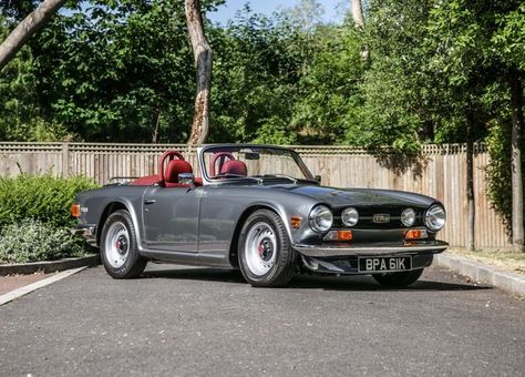 Triumph Sports, Triumph Cars, Triumph Tr6, Buick Roadmaster, Vintage Sports Cars, British Sports Cars, Jaguar Car, Classic Sports Cars, British Cars