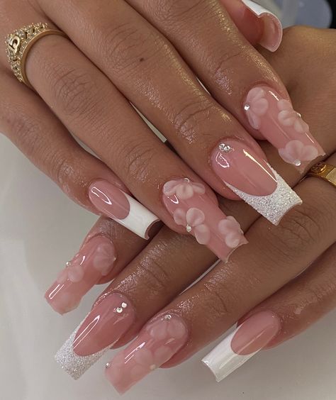 Easy Acrylic Nail Ideas, Mustard Nail Art, May Nail Art, Short Quince Nails, Quince Nails, Quinceanera Nails, Graduation Nails, Summery Nails, Girly Acrylic Nails