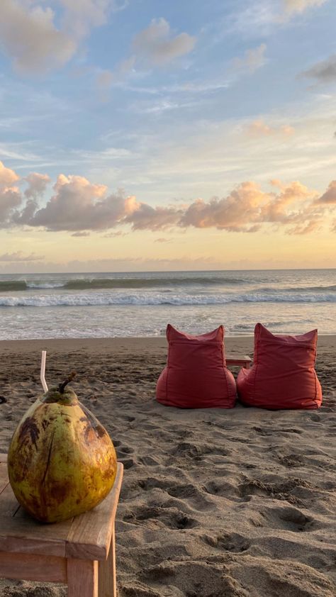 Bali Canggu Beach Indonesia Aestetic Coconut Sunset Sky The Lawn Canggu, Bali Story Instagram, Bali Beach Aesthetic, Bali Pictures, Bali Summer, Bali Aesthetic, Bali Coconut, Canggu Beach, Bali Baby