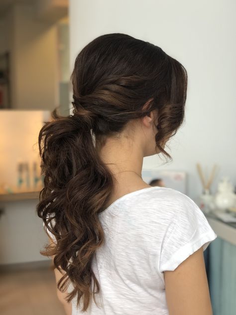 Ponytail With Hair Accessories, Wedding Ponytail Hairstyles Brunette, Pooja Hairstyles, Ponytail Hairstyles For Fine Hair, Maid Of Honor Hairstyles Brunette, Bridesmaid Hair Dark, Bridal Ponytail Hairstyles Brunette, Low Pony Wedding Hairstyles Brunette, Bridesmaid Ponytail Hairstyles Brunette