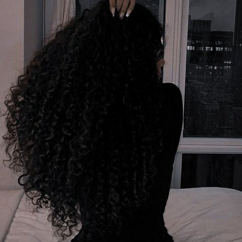 Black Curls Aesthetic, Faceless Black Woman, Curly Hair Aesthetic Faceless, Long Curly Hair Aesthetic Faceless, Dark Curly Hair Woman Aesthetic, Black Curly Hair Aesthetic Faceless, Mixed Girl Aesthetic Faceless, Curly Hair White Girl, Long Healthy Curly Hair Vision Board