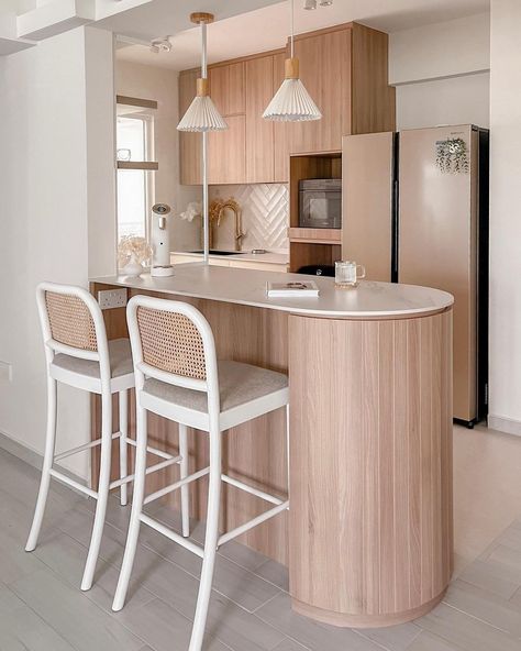 @cherriepei.id • Instagram photos and videos Scandinavian Breakfast, Breakfast Corner, Breakfast Counter, Curved Kitchen, Cozy Breakfast, Breakfast Nooks, Cozy Breakfast Nook, Modern Cupboard Design, Small Kitchens