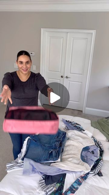 LENNIA (Folding Queen 👑) on Instagram: "Comment below PACKING, and I will send you the link to the packing cubes in the video. Watch me pack for my spring break trip. #packinghacks #travels" How To Fold Clothes For Packing Cubes, How To Use Packing Cubes, Packing Cubes How To Use, Folding Clothes For Travel Packing Hacks, Packing Cubes Tips, Packing Folding, Packing Hacks Clothes, Travel Cubes, Spring Break Trips