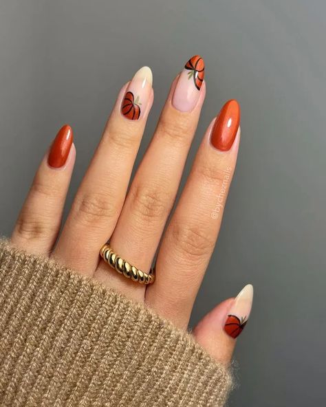 Pumpkin Nail Designs, November Nail Designs, Pumpkin Spice Nails, Pumpkin Nail Art, Fall Nail Trends, Pumpkin Nails, Fall Nail Art Designs, Nude Nail Designs, October Nails