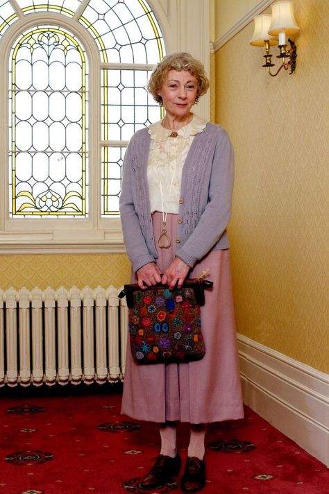 Geraldine McEwan Agatha Christie Miss Marple, Geraldine Mcewan, Joan Hickson, Agatha Christie's Marple, British Mysteries, British Tv Mysteries, Tv Detectives, Jane Marple, Agatha Christie's Poirot