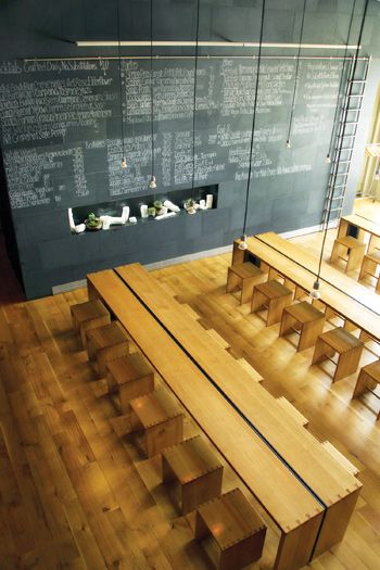 Bench Seating Restaurant Ideas, Community Table Cafe, Communal Dining Table, Communal Kitchen Design, Community Kitchen Design, Communal Table Restaurant, Community Table Restaurant, Community Restaurant, Community Seating