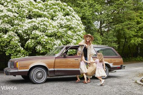 Jenna Bush Hager gives a tour inside her beautiful summer cottage Constellations In The Sky, Island Cottage, Veranda Magazine, Bush Family, Jenna Bush Hager, Jenna Bush, Poolside Party, Big Backyard, Dream Cottage