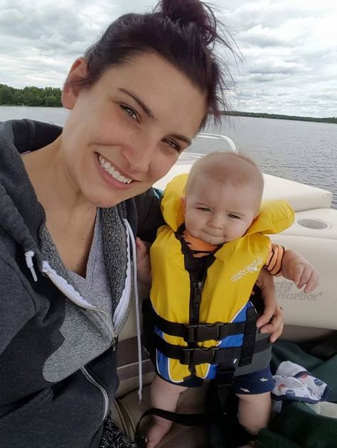 Boating With Baby, Baby Life Jacket, Pontoon Boat Accessories, Life Vests, Boat Safety, School Plan, Boat Stuff, Life Vest, Baby Supplies