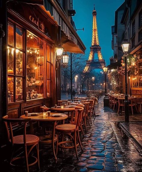 Paris Wallpaper, Parisian Cafe, Parisian Life, Paris Cafe, I Love Paris, Beautiful Streets, Paris At Night, France Photos, Incredible Places