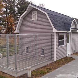 Shed Converted To Dog Kennel, Dog Kennel Ideas Outdoor, Dog Run Ideas Backyard, Outdoor Dog Kennel Ideas, Dog Boarding Kennels, Kennel Ideas, Dog Kennel Designs, Diy Dog Kennel, Outdoor Dog House