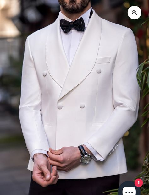 Three Piece Suit Wedding, Tuxedo Groom, Dapper Suits, Double Breasted Tuxedo, Men's Tuxedo, Timeless Outfits, White Tuxedo, Off White Mens, Lapel Jacket