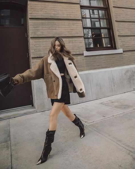 Jenny Suet In Tsang’s Instagram post: “speaking of saturday, cheers to the weekend💋” Slouch Boots Outfit, Slouchy Boots Outfit, Calf Boots Outfit, All Leather Outfit, Fur Boots Outfit, Slouchy Ankle Boots, Above Knee Boots, Autumn Street, Coordinates Outfits