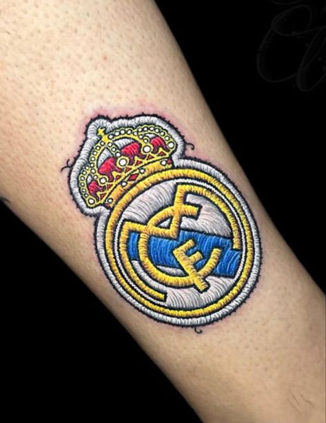 Real Madrid Tattoo, Patch Tattoo, Football Tattoo, Embroidery Tattoo, Stick N Poke, Real Madrid, Madrid, Tattoo Designs, Embroidery