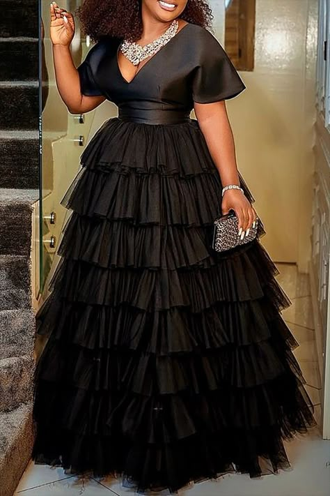 Plus Size Formal Dress, Formal Dress Black, Classy Gowns, Chic Dress Classy, Tulle Maxi Dress, Dinner Dress Classy, Plus Size Formal, Casual Chique, Evening Dresses With Sleeves