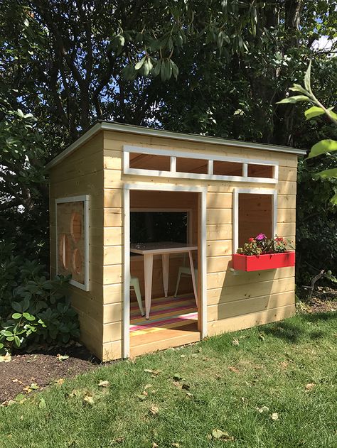 An Easy-to-Build DIY Outdoor Wood Playhouse – Inspired by Blogger Jen Woodhouse - DIY Done Right Playhouse Designs Diy, Diy Wooden Playhouse, Diy Outdoor Playhouse, Outdoor Playhouse Plans, Wood Playhouse, Jen Woodhouse, Backyard Playset, Garden Playhouse, Outdoor Playhouse