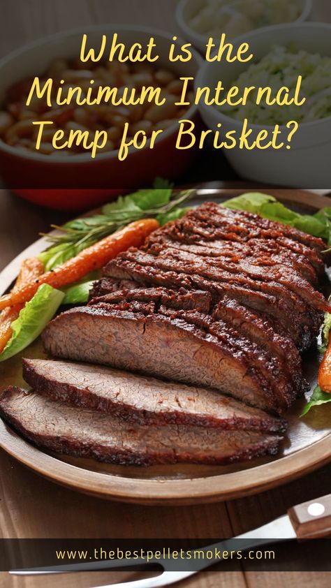 What is the Minimum Internal Temp for Brisket? Brisket In Roaster Oven, Christmas Brisket, Brisket In Oven, Best Brisket Rub, Brisket Sides, Brisket Oven, Brisket Recipes Smoked, Tender Brisket, How To Cook Brisket