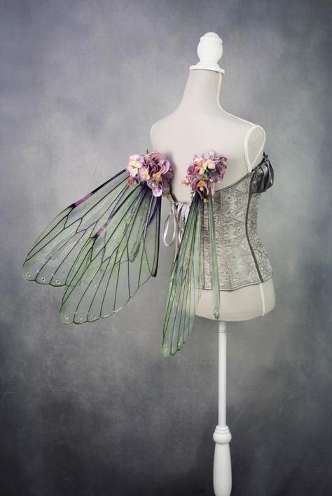 Wings Wearable, Wearable Wings, Flower Fairy Wings, Purple Fairy Wings, Wings Inspiration, Cicada Wings, Fairy Wings Costume, Blue Spring Flowers, Fairy Halloween