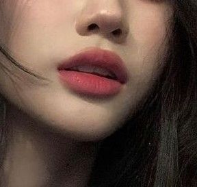 Natural Red Lips Aesthetic, Narrow Lower Face Aesthetic, Lips Claims For Dr, Lip Claims For Dr, Natural Lips Aesthetic, Pretty Lips Natural, Lip Claim, Naturally Red Lips, Perfect Lips Aesthetic