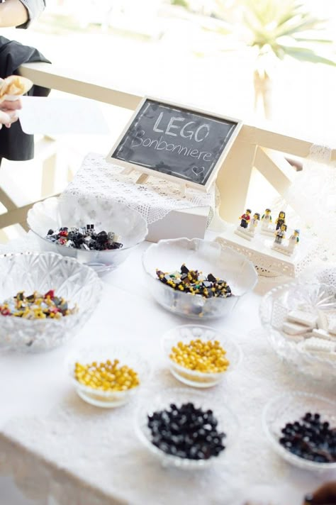 Lego Themed Wedding, Lego Wedding Ideas, Lego Wedding, Geeky Wedding, Nerdy Wedding, Summer Wedding Guest Dress, Lego Theme, Creative Wedding Favors, Geek Wedding