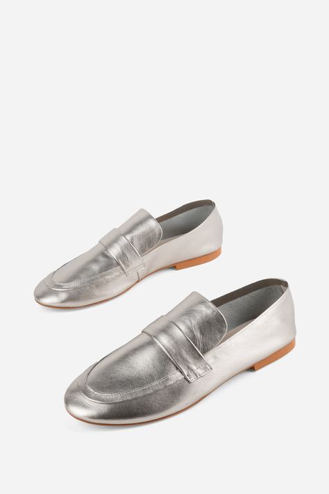 PERM METALLIC LOAFER Creative Pragmatist, White Rehearsal Dress, Metallic Loafers, Vegan Shopping, Linen Bottoms, Trendy Denim, Silk Bottoms, Brand Magazine, Sock Shop