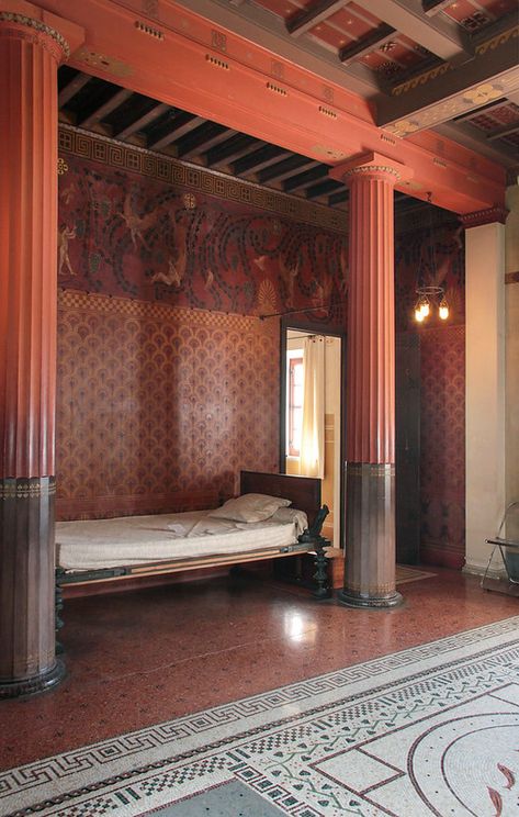 Ancient Homes, Greek Bedroom, Villa Kerylos, Ancient Aesthetic, Roman Arch, Greek Villa, Greek Decor, Conan Exiles, Organic House