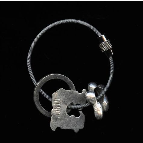 Are.na is a platform for connecting ideas and building knowledge. Hardware Jewelry, Funky Jewelry, A Metal, Jewelry Inspo, Rope Bracelet, Metal Working, Jewelry Inspiration, Vision Board, Silver Jewelry