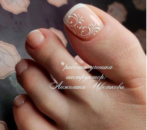 Best Toe Nail Color, Wedding Toe Nails, Toe Nail Colors, French Toe Nails, Do It Yourself Nails, Pedicure Designs Toenails, French Manicures, Toe Nail Color, Pretty Toe Nails