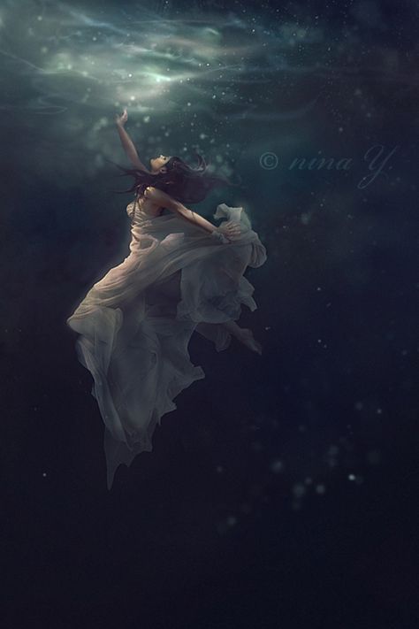 in_dreams_by_nina_y Woman In Water Painting, Dream Art Drawing, Woman Floating, Underwater Portrait, Underwater Art, Underwater Photos, Water Photography, Fantasy Aesthetic, Dark Photography