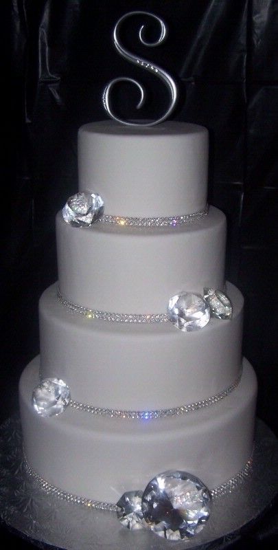 Swarvoski Crystal letters, on plain white cake with crystal border on bottom. Svadbene Torte, Wedding Cakes Simple, Fake Wedding Cakes, Bling Wedding Cakes, Cakes Simple, Bling Cakes, Round Wedding Cakes, Simple Wedding Cake, Cool Wedding Cakes